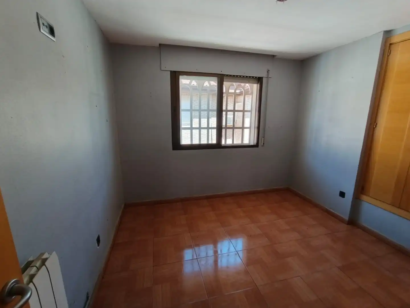 Terraced house for sale in Calle de Santillana del Mar 20, imagen 9