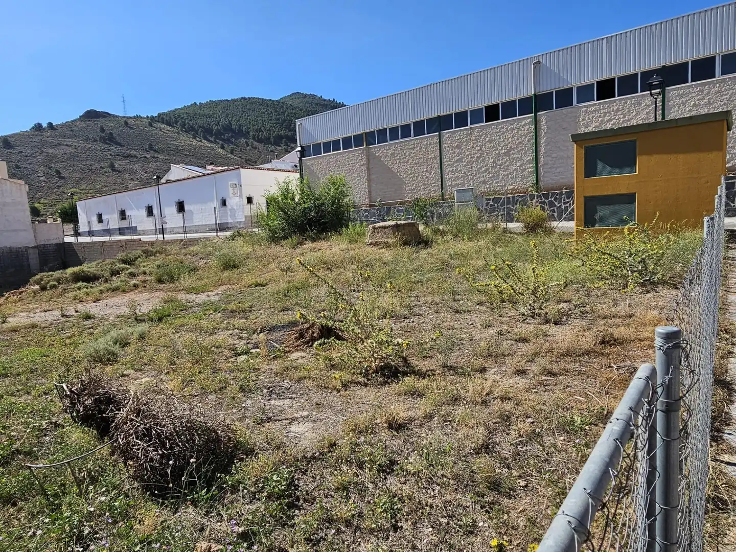 Residential land for sale in Fondón