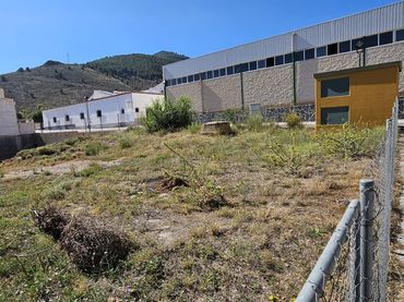 Residential land for sale in Fondón