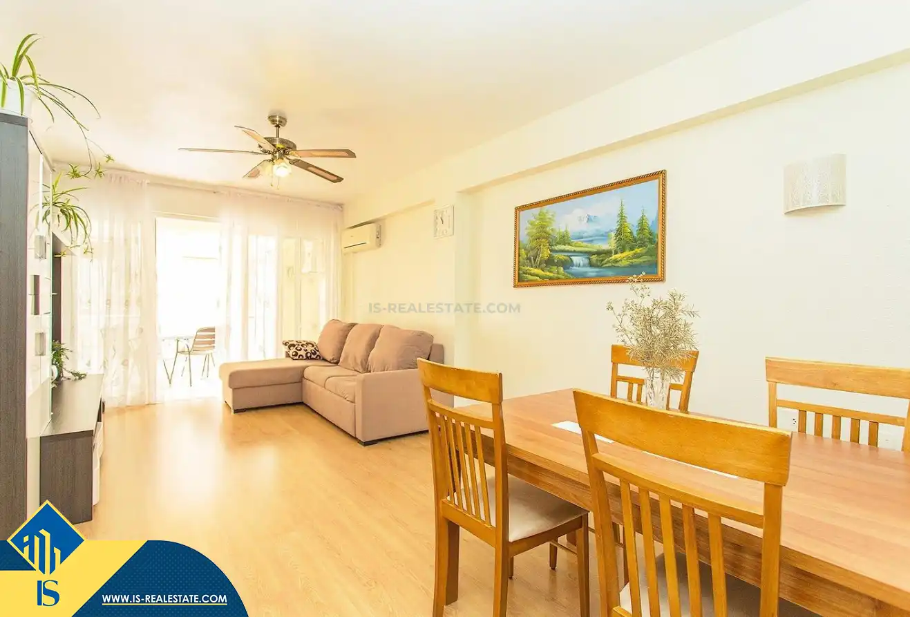Apartment with lift for sale in Playa del Cura