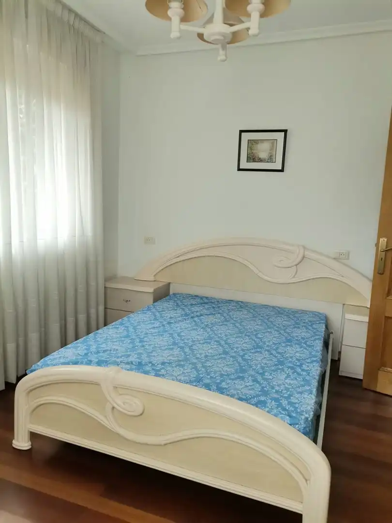 Habitación de Casa o chalet de alquiler en A Mezquita  con Calefacción, Terraza y Trastero