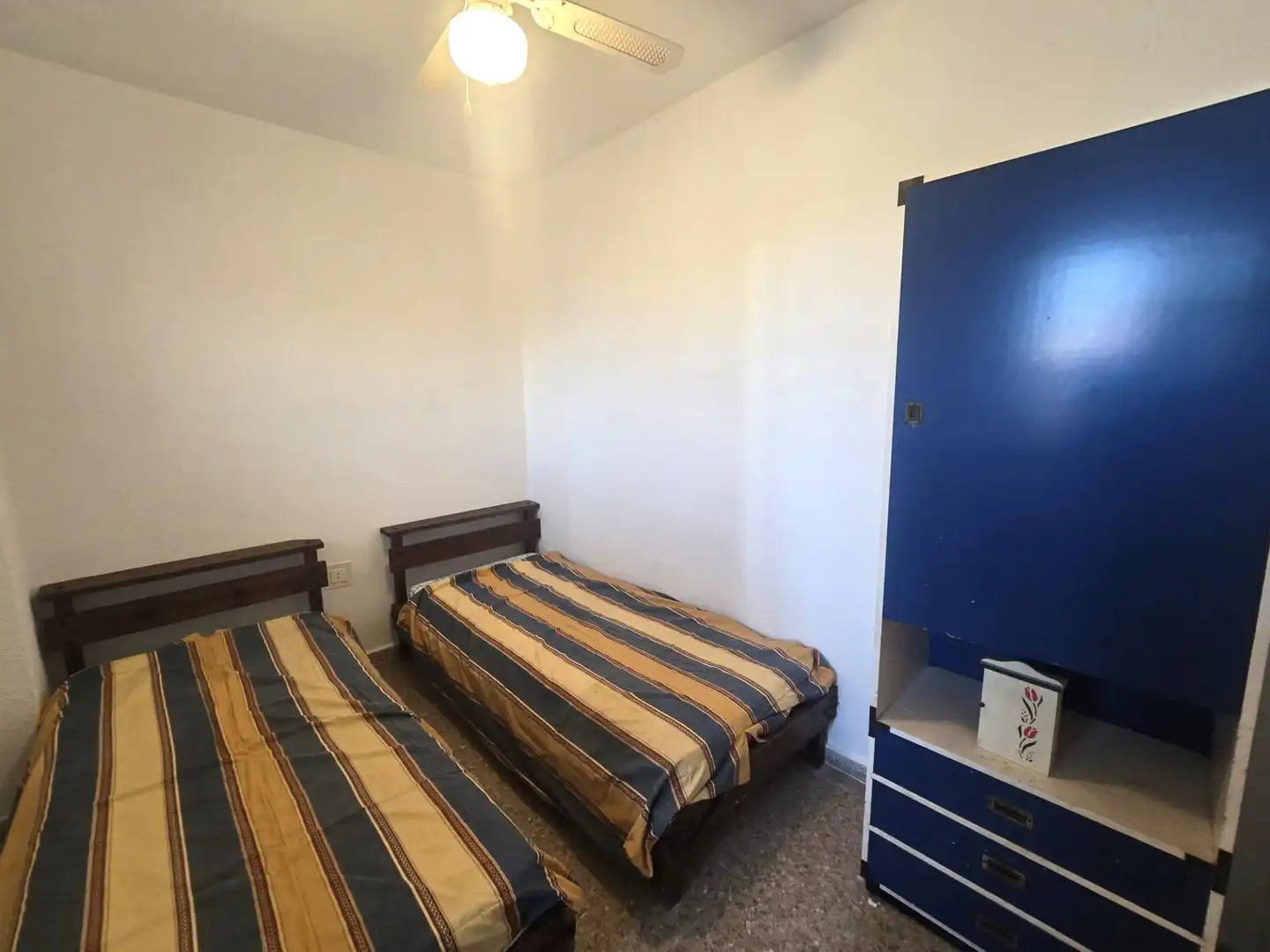 Habitación de Apartamento en venta en Torrevieja con Jardín privado, Terraza y Amueblado
