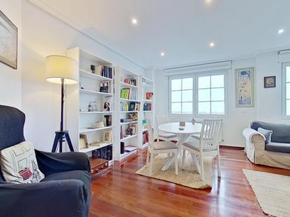 Living room of Single-family semi-detached for sale in Suances  with Heating, Parquet flooring and Terrace