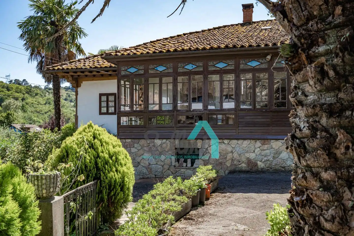 Casa con jardín en venta en Lugar las Rozas
