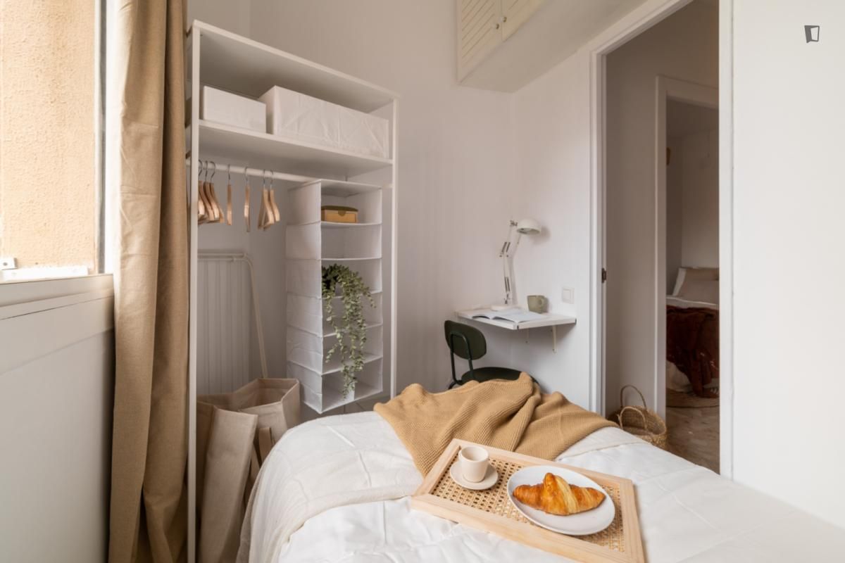 Apartment to share in Barri de les Corts