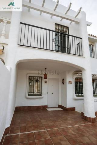 Casa adosada en Alquiler en Torre de Benagalbón