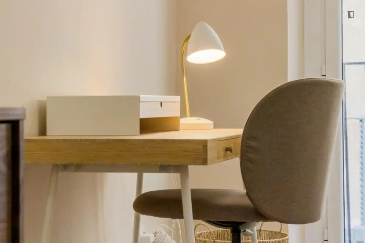 Schlafzimmer von Wohnung zur Miete in Barcelona mit Klimaanlage, Möbliert und Ofen