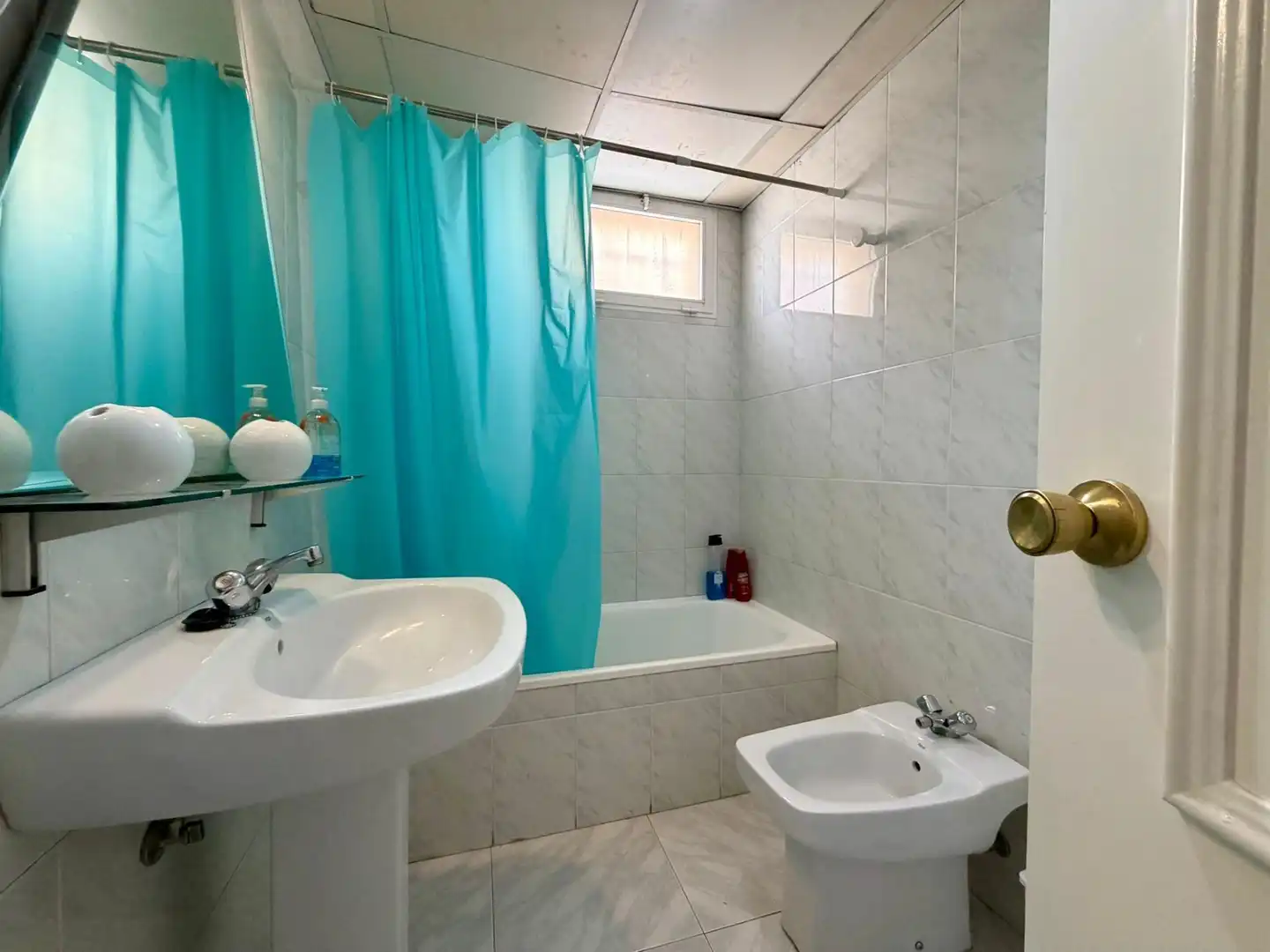 Bathroom of Flat for sale in Roquetas de Mar  with Air Conditioner, Terrace and Storage room