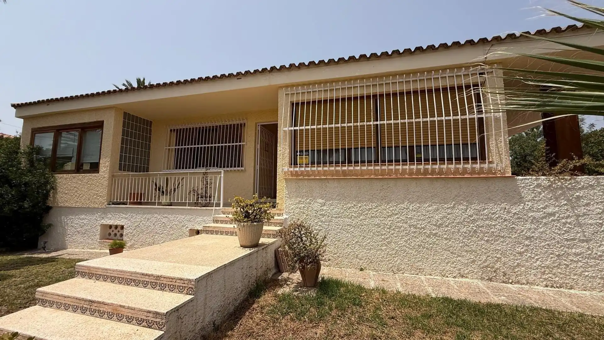 Vista exterior de Casa o chalet en venta en Benidorm con Aire acondicionado, Jardín privado y Terraza