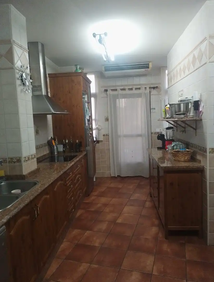 Cocina de Edificio en venta en Malpica de Tajo con Alarma