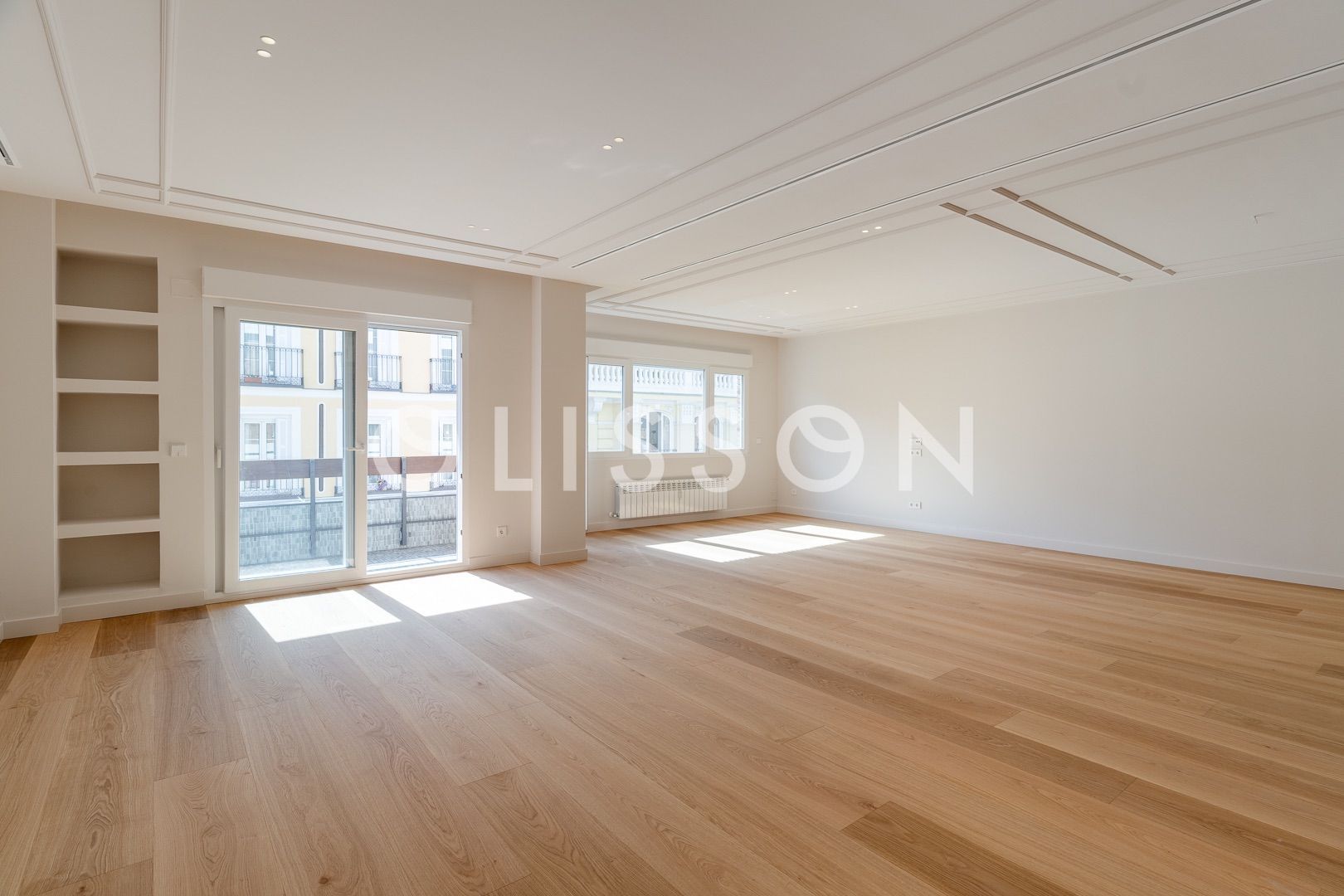 Sala d'estar de Pis en venda en  Madrid Capital amb Aire condicionat, Calefacció i Terrassa