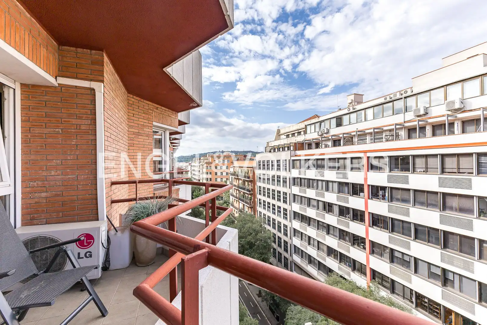 Terraza de Piso en venta en Barcelona con Calefacción, Parquet y Amueblado
