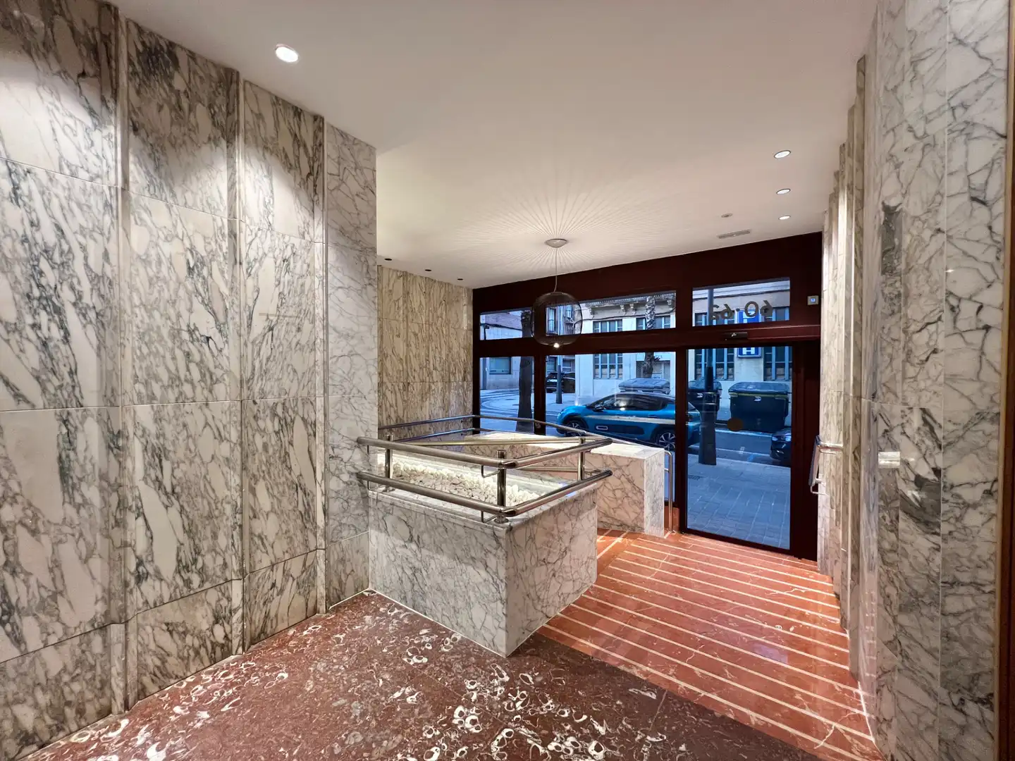 Flat for rent in Carrer Ample, 62, Mestral