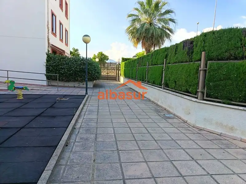 Wohnung mit Terrasse zum Verkauf in Calle Clara Campoamor 10, imagen 3