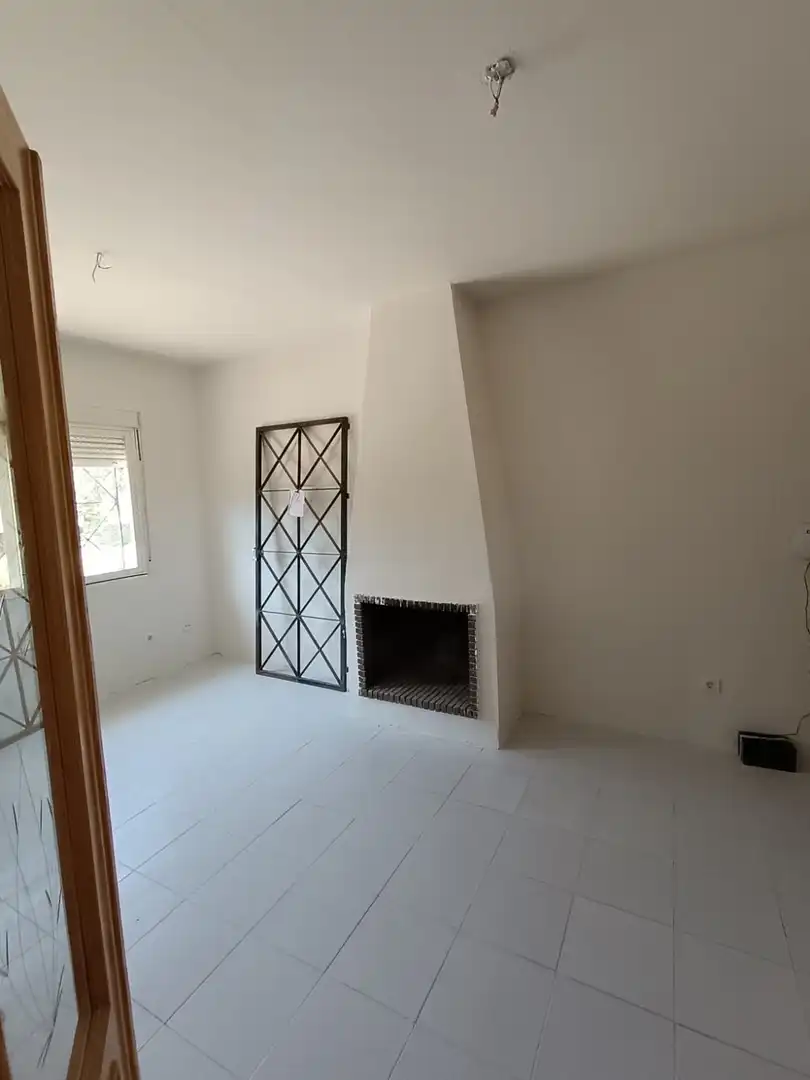 Casa o xalet en venda en Lillo amb Calefacció, Jardí privat i Traster