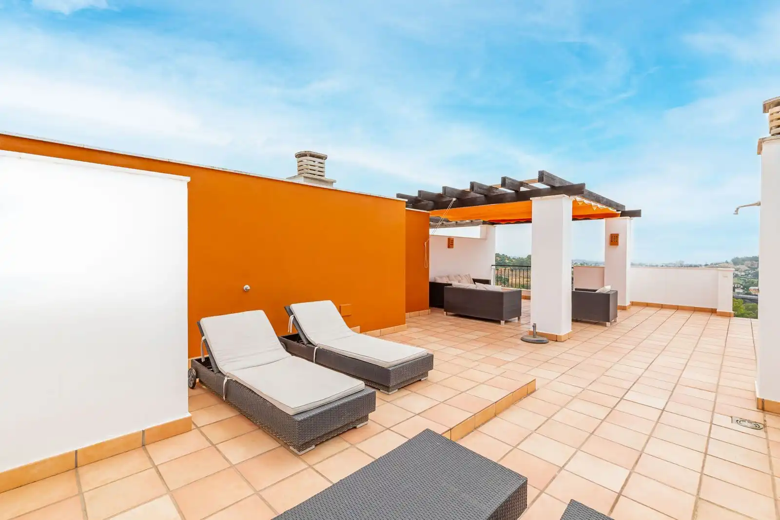 Terrace of Duplexes for sale in Benahavís  with Air Conditioner, Terrace and Storage room