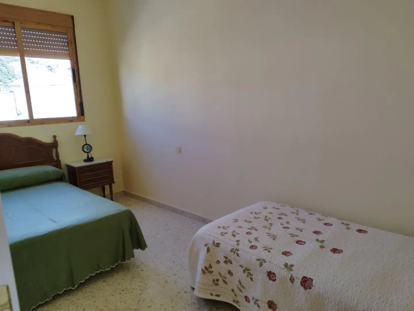 Casa aparellada en venda a Almadén de la Plata, imagen 28