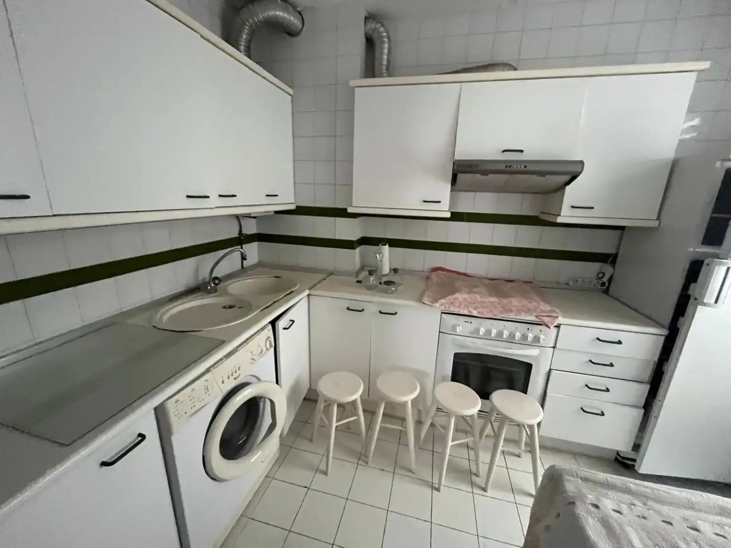Cocina de Piso en venta en A Laracha   con Terraza y Trastero