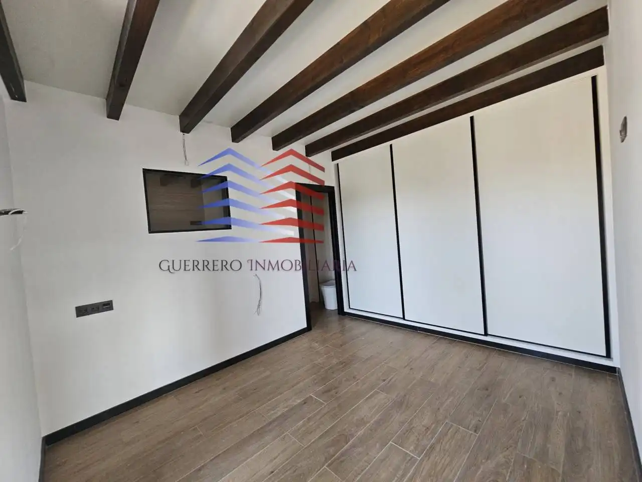 Casa o chalet en venta en A Merca   con Calefacción, Terraza y Piscina
