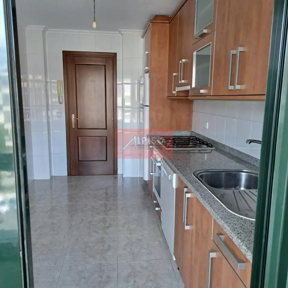 Cocina de Dúplex en venta en Ourense Capital  con Calefacción y Parquet
