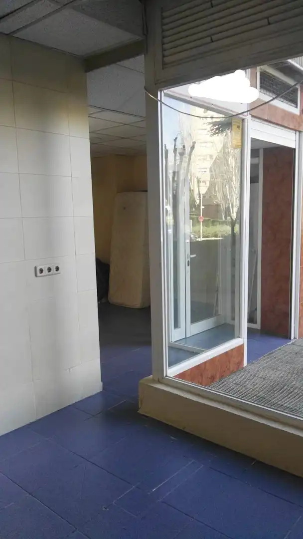 Gewerbefläche zum Verkauf in Calle de Honduras, imagen 4