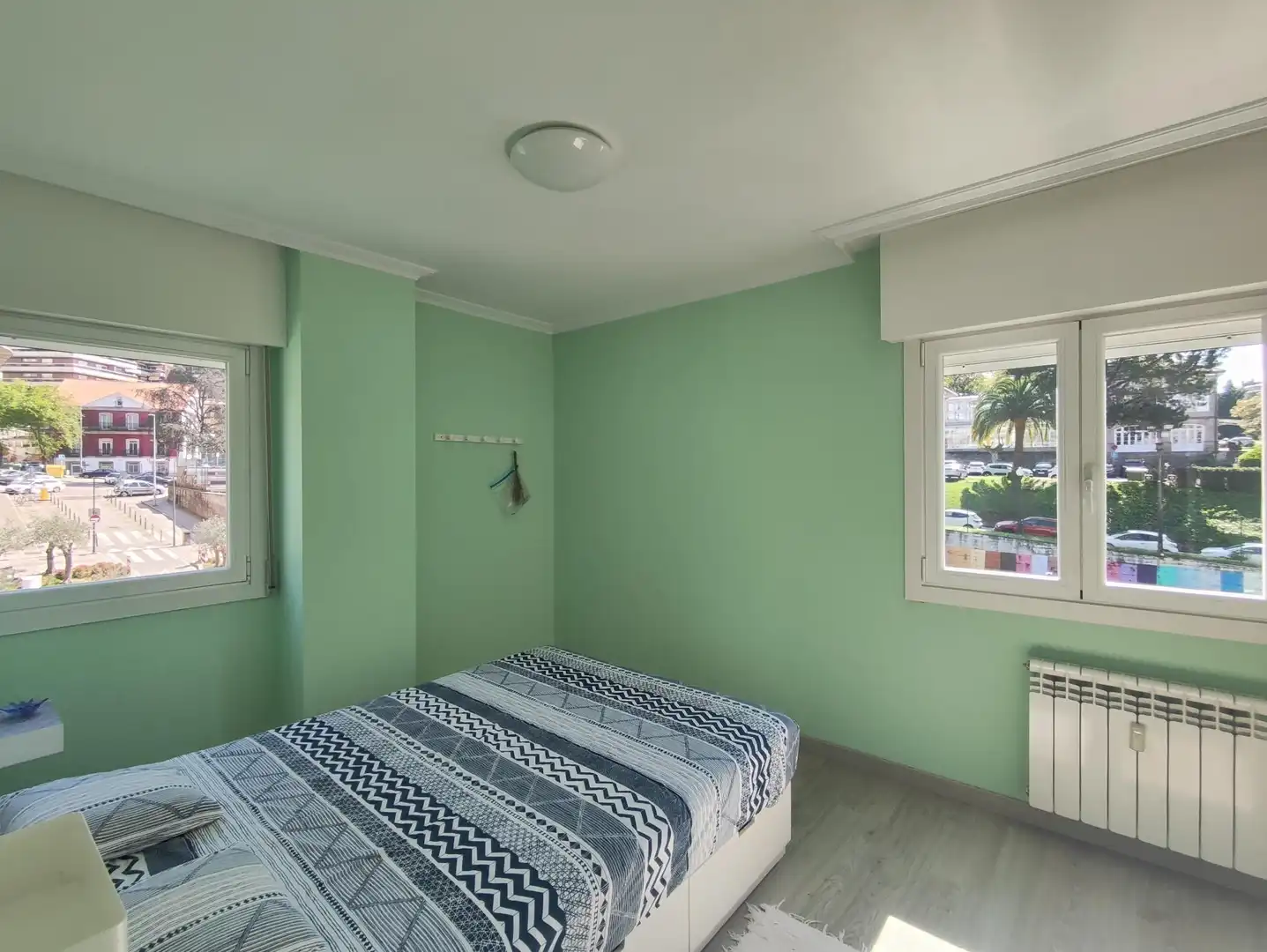 Bedroom of Flat for sale in Vigo   with Private garden, Storage room and Swimming Pool