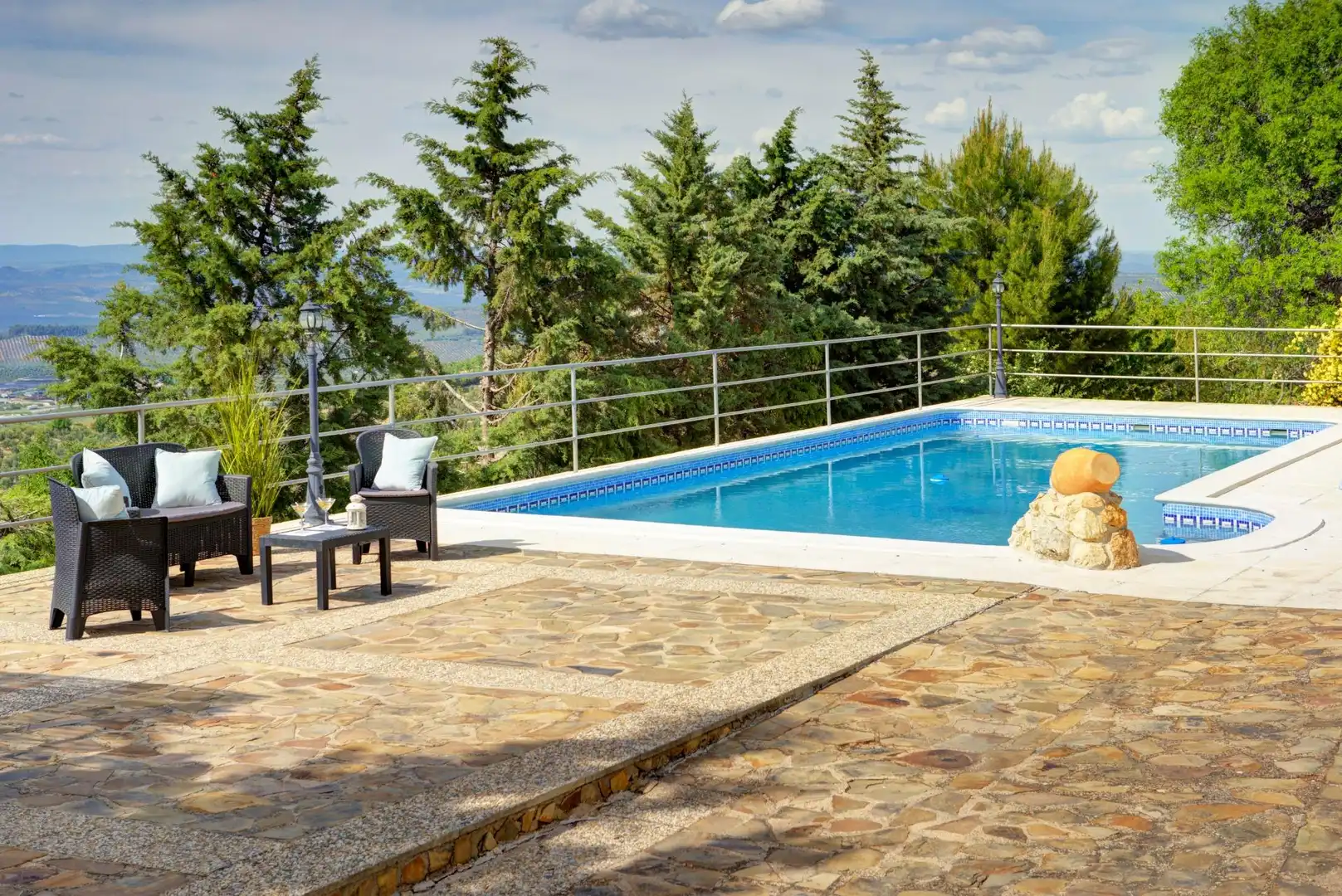 Piscina de Casa o xalet en venda en Jaén amb Jardí privat, Terrassa i Piscina