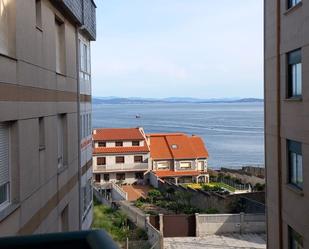 Vista exterior de Pis de lloguer en Ribeira amb Moblat, Forn i Rentadora