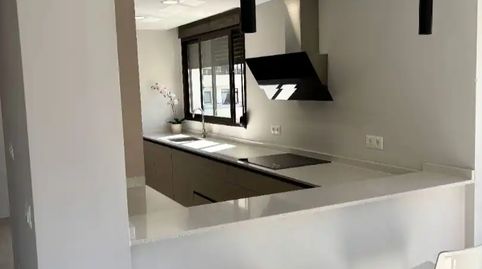 Foto 3 de Piso en venta en Plaza de la Nogalera, 1, El Bajondillo, Torremolinos