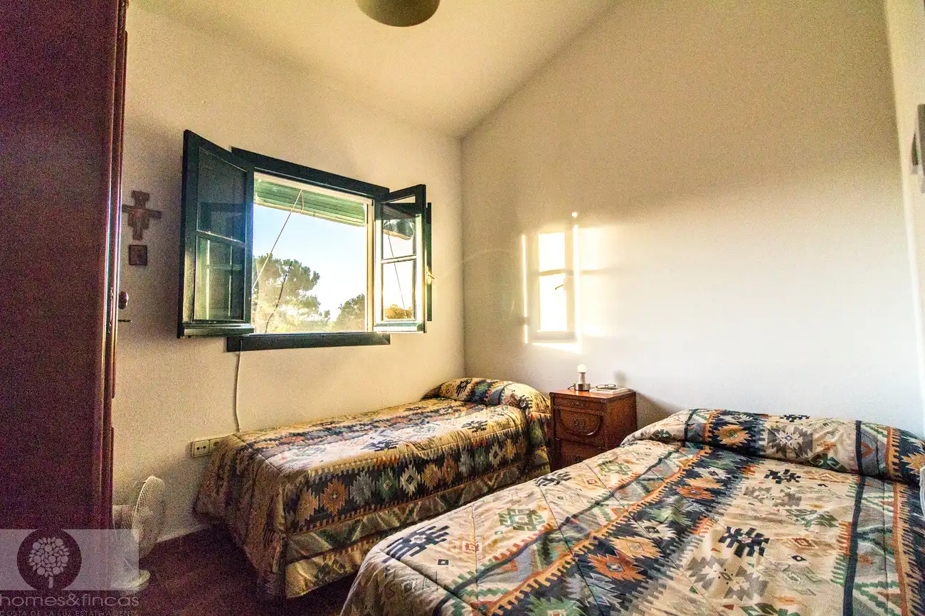 Schlafzimmer von Country house zum Verkauf in Ayamonte mit Schwimmbad und Möbliert
