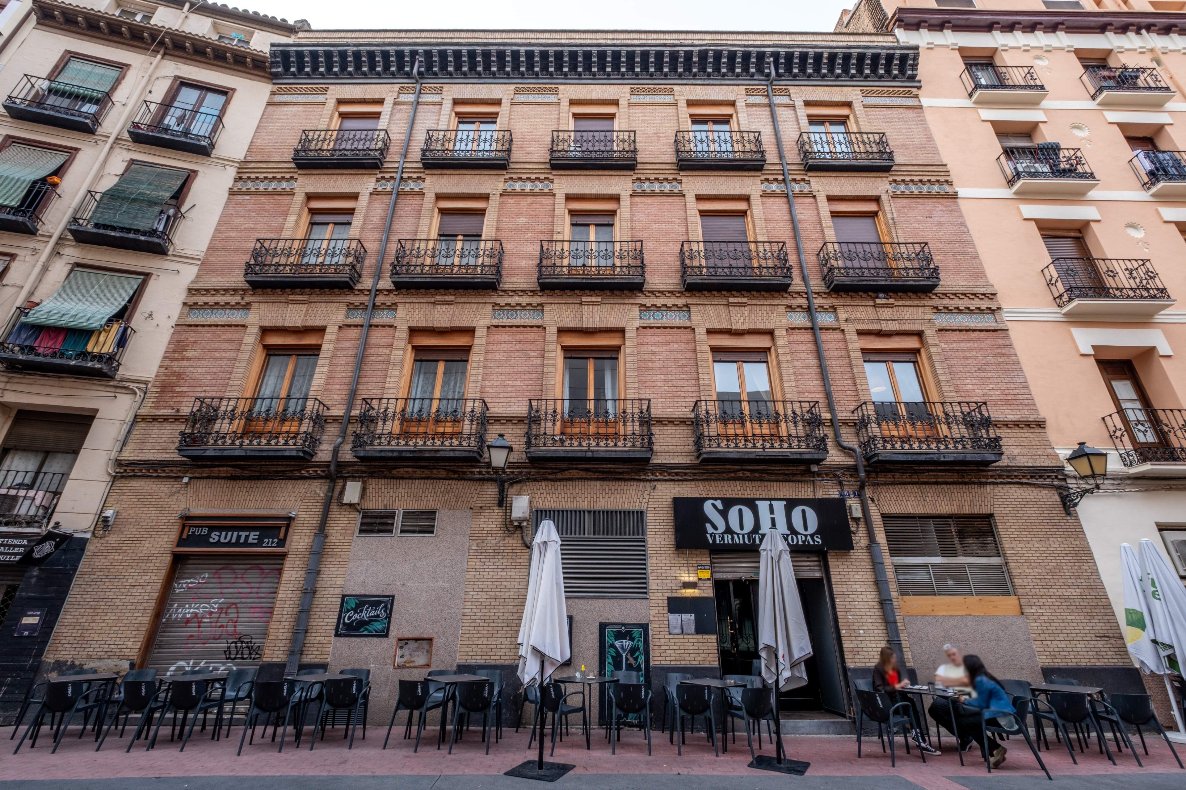 Exterior view of Flat for sale in  Zaragoza Capital  with Air Conditioner, Heating and Balcony