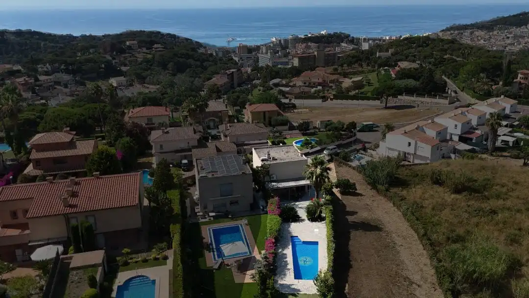Detached house with terrace for sale in Roca Grossa, imagen 2
