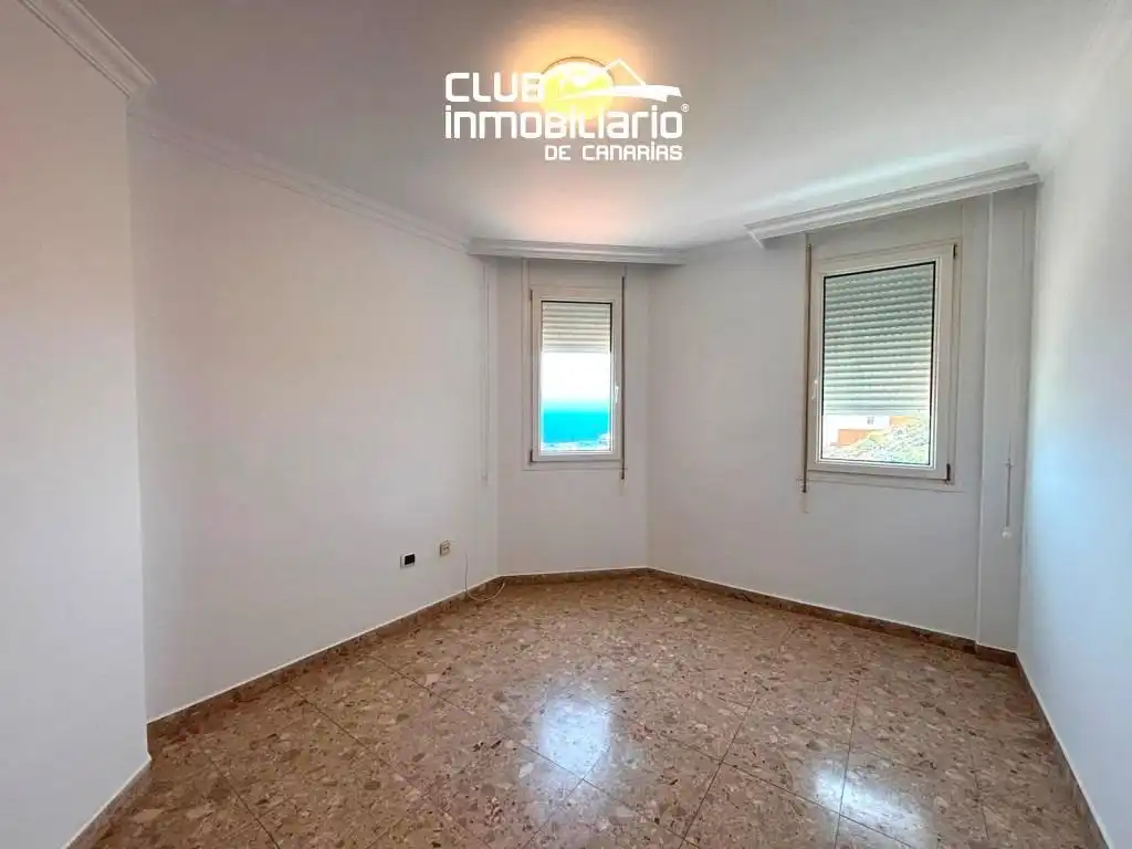 Flat for rent in Santa Cruz de Tenerife  with Terrace