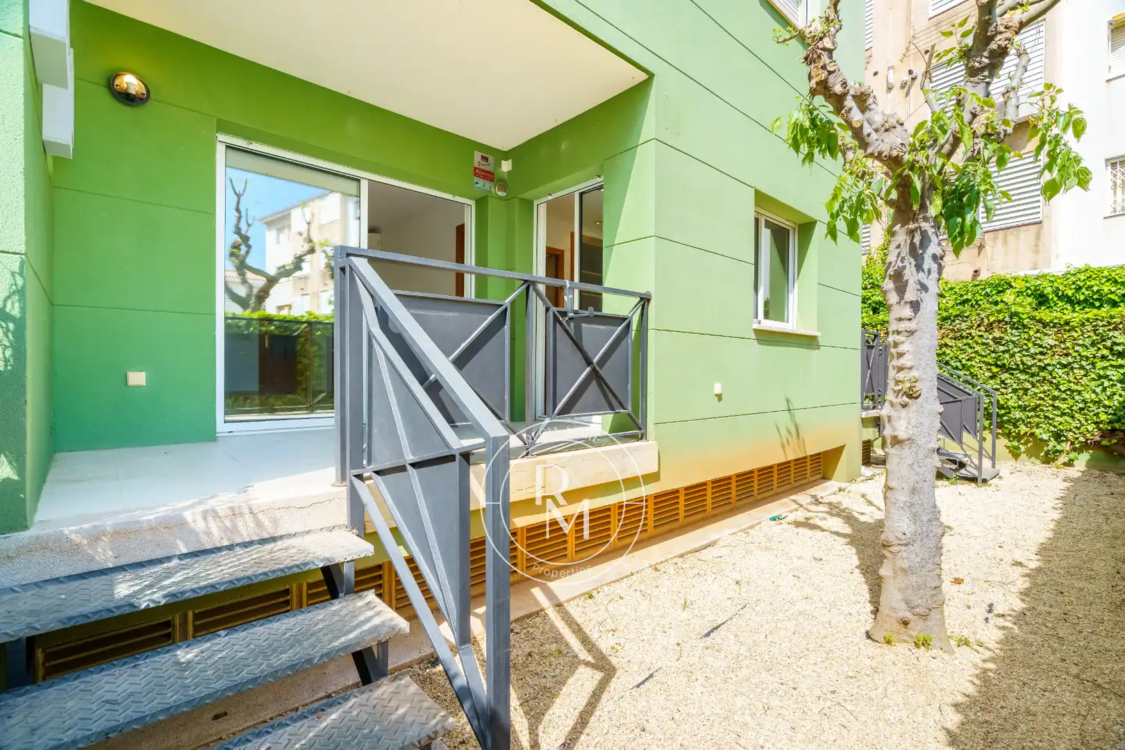 Vista exterior de Piso en venta en El Vendrell con Aire acondicionado, Calefacción y Jardín privado
