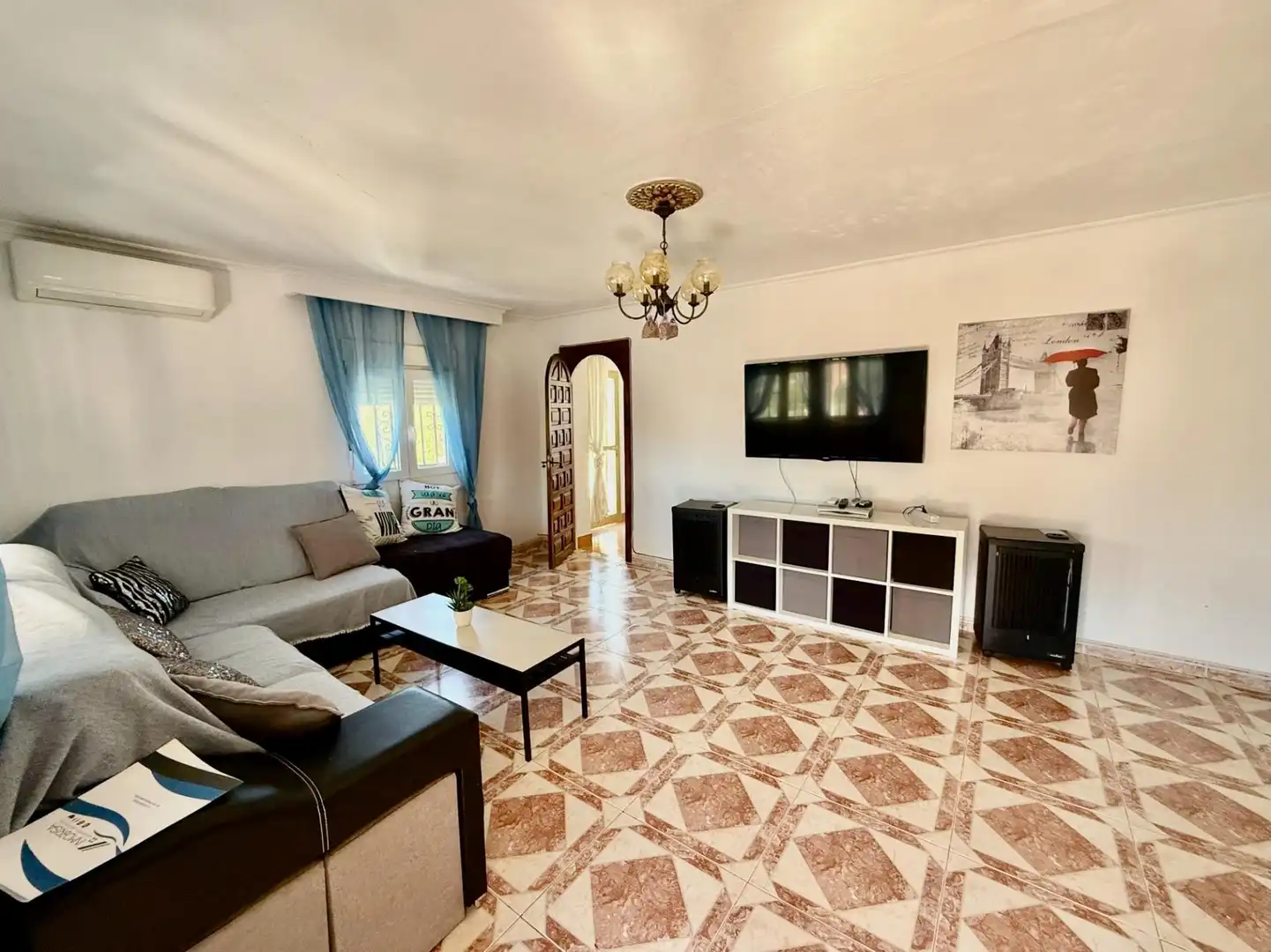 Sala de estar de Casa o chalet en venta en Orxeta con Aire acondicionado, Jardín privado y Terraza