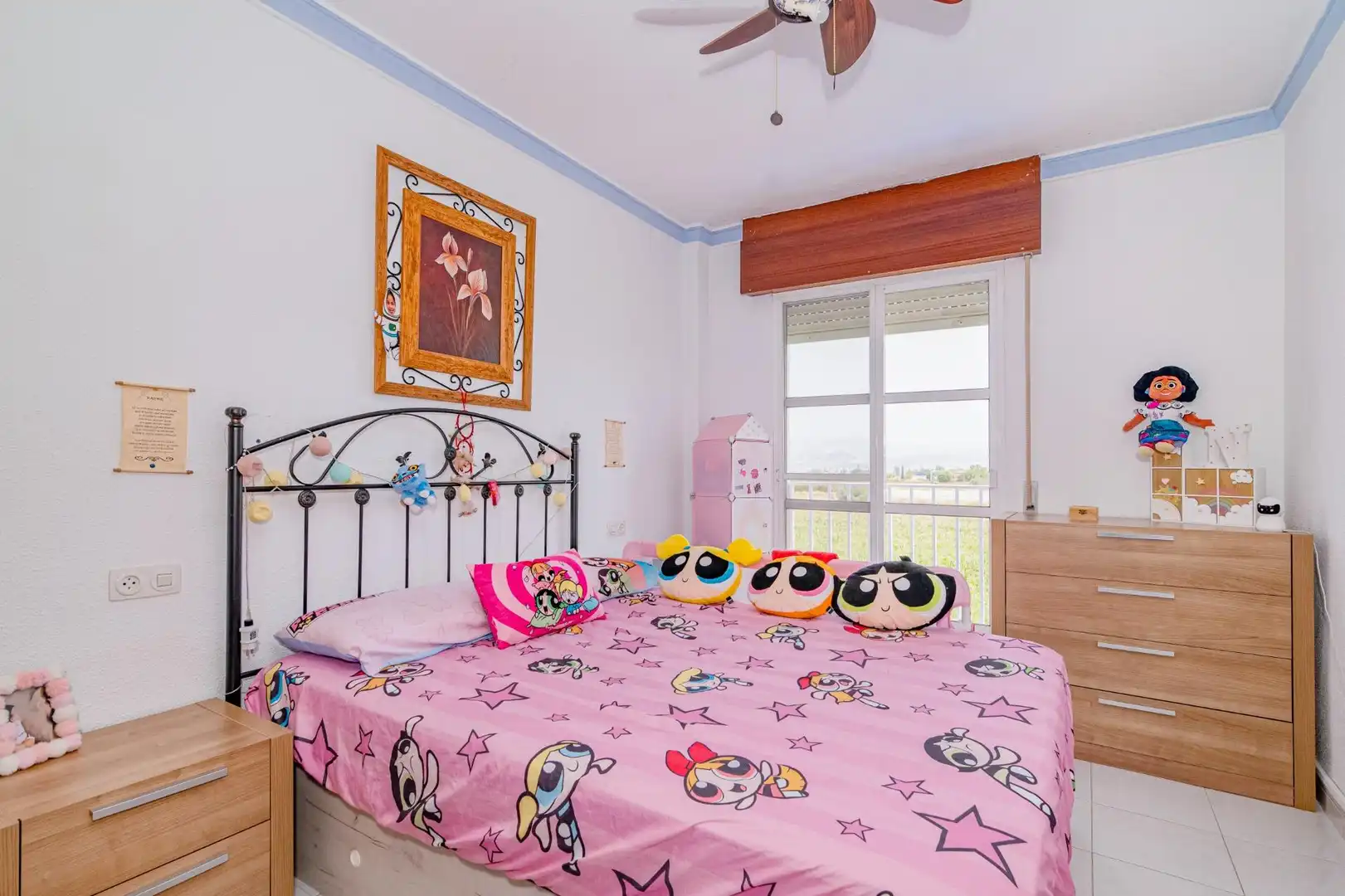Habitación de Casa adosada en venta en Alhendín