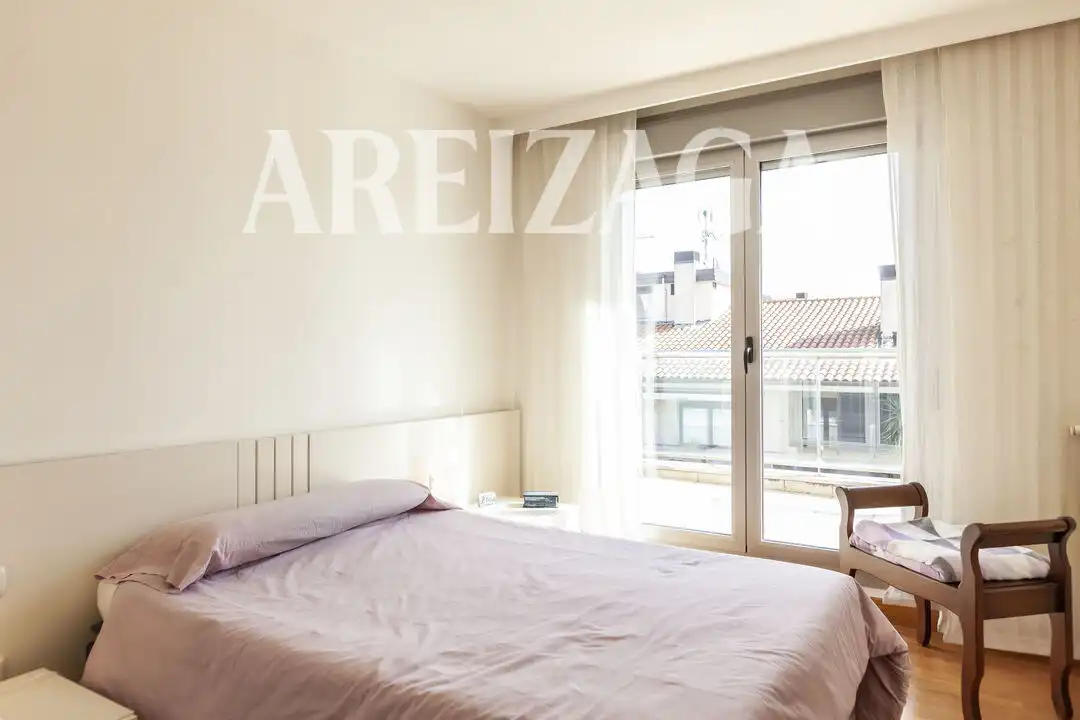 Schlafzimmer von Wohnung zum Verkauf in Donostia - San Sebastián  mit Heizung, Terrasse und Balkon