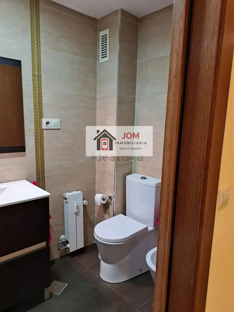 Bathroom of Flat for sale in Albacete  with Air Conditioner, Heating and Furnished