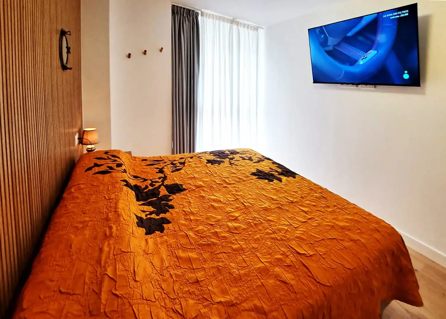 Bedroom of Flat for rent in Huelva  with Air Conditioner, Heating and Furnished