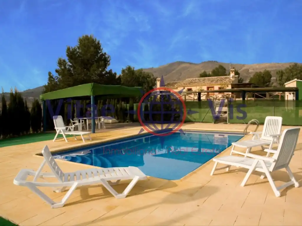 Casa amb piscina en venda a Poligono 202 Paraje 3399 La Solana