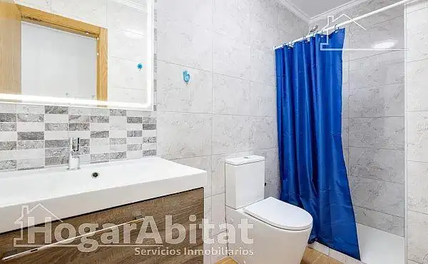 Flat with terrace for sale in Calle FINLANDIA, imagen 25