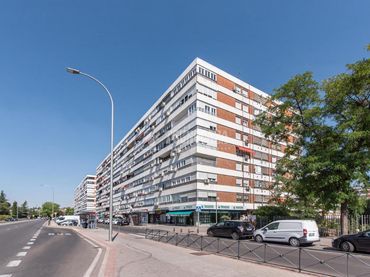 Piso con ascensor en venta en Fuencarral - El Pardo