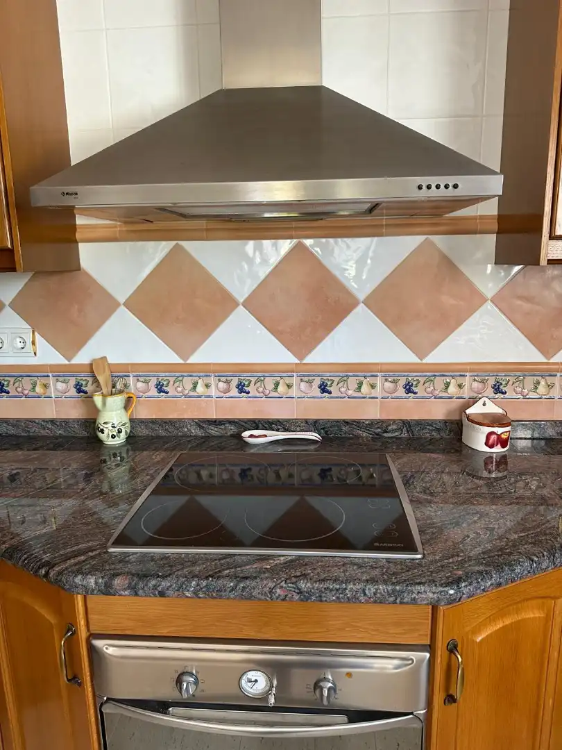 Cocina de Casa o chalet en venta en Mutxamel con Aire acondicionado, Calefacción y Jardín privado