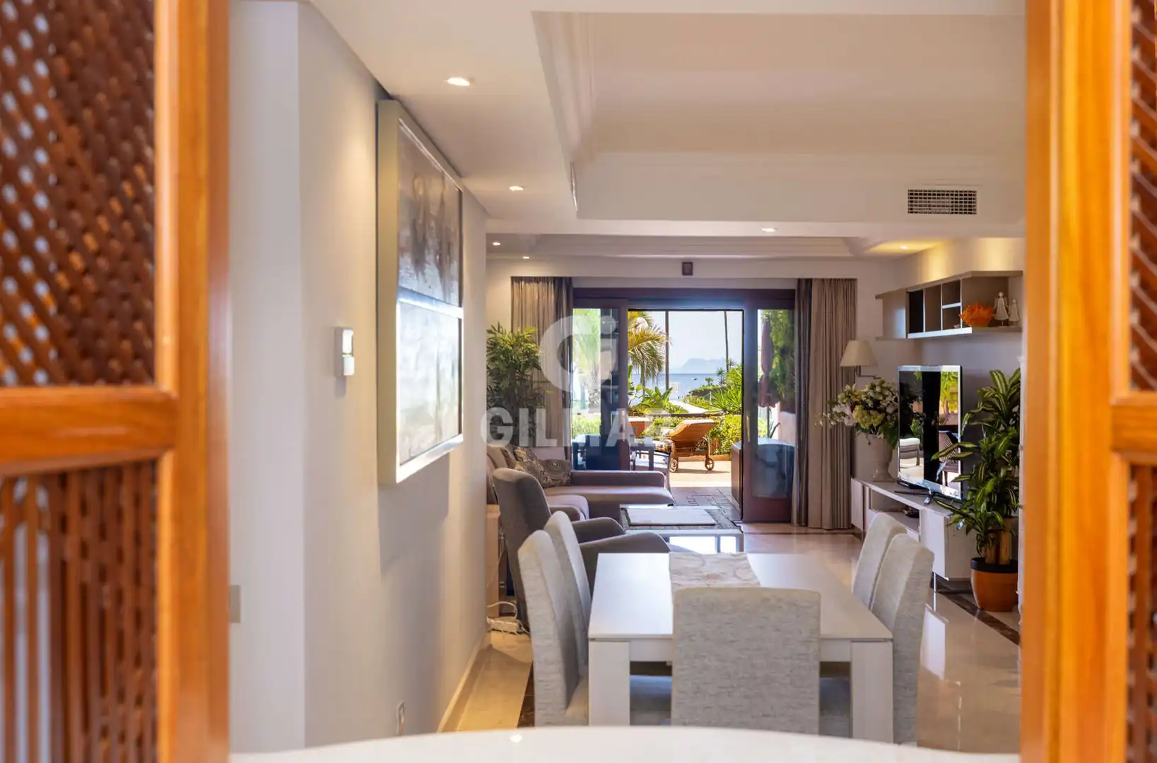 Comedor de Planta baja en venta en Estepona con Calefacción, Jardín privado y Trastero