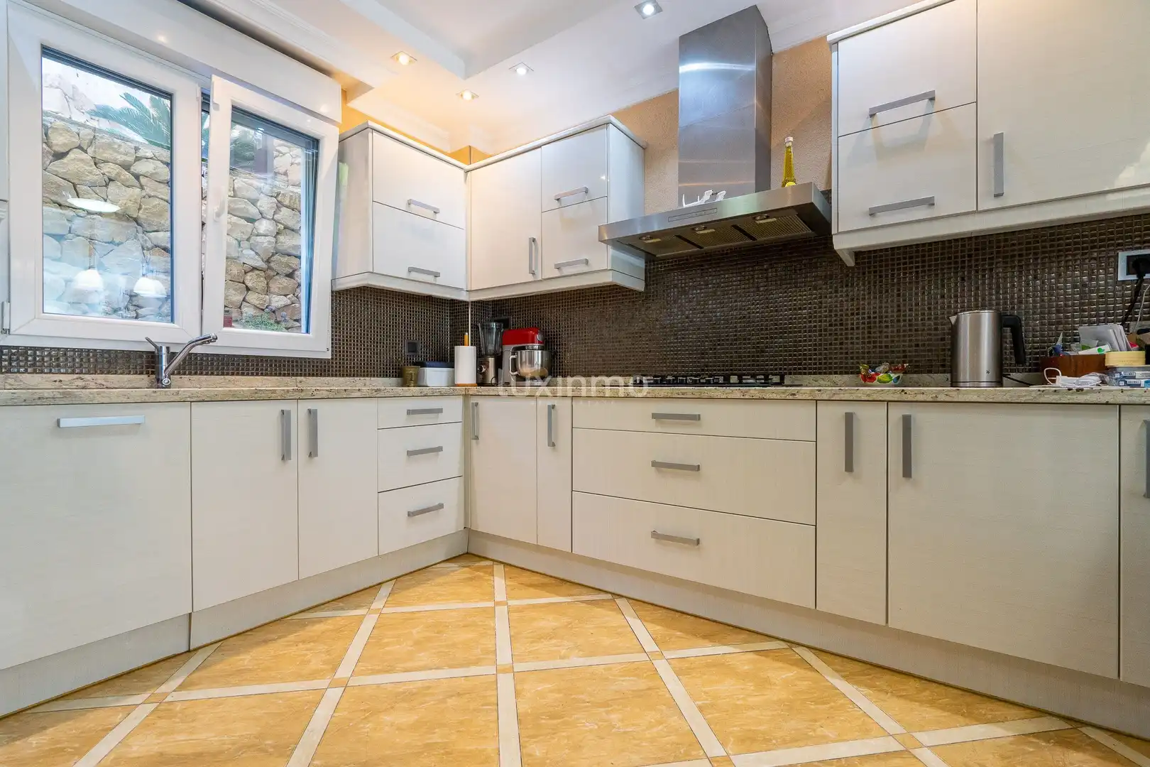 Cocina de Casa o chalet en venta en Altea con Aire acondicionado, Calefacción y Jardín privado