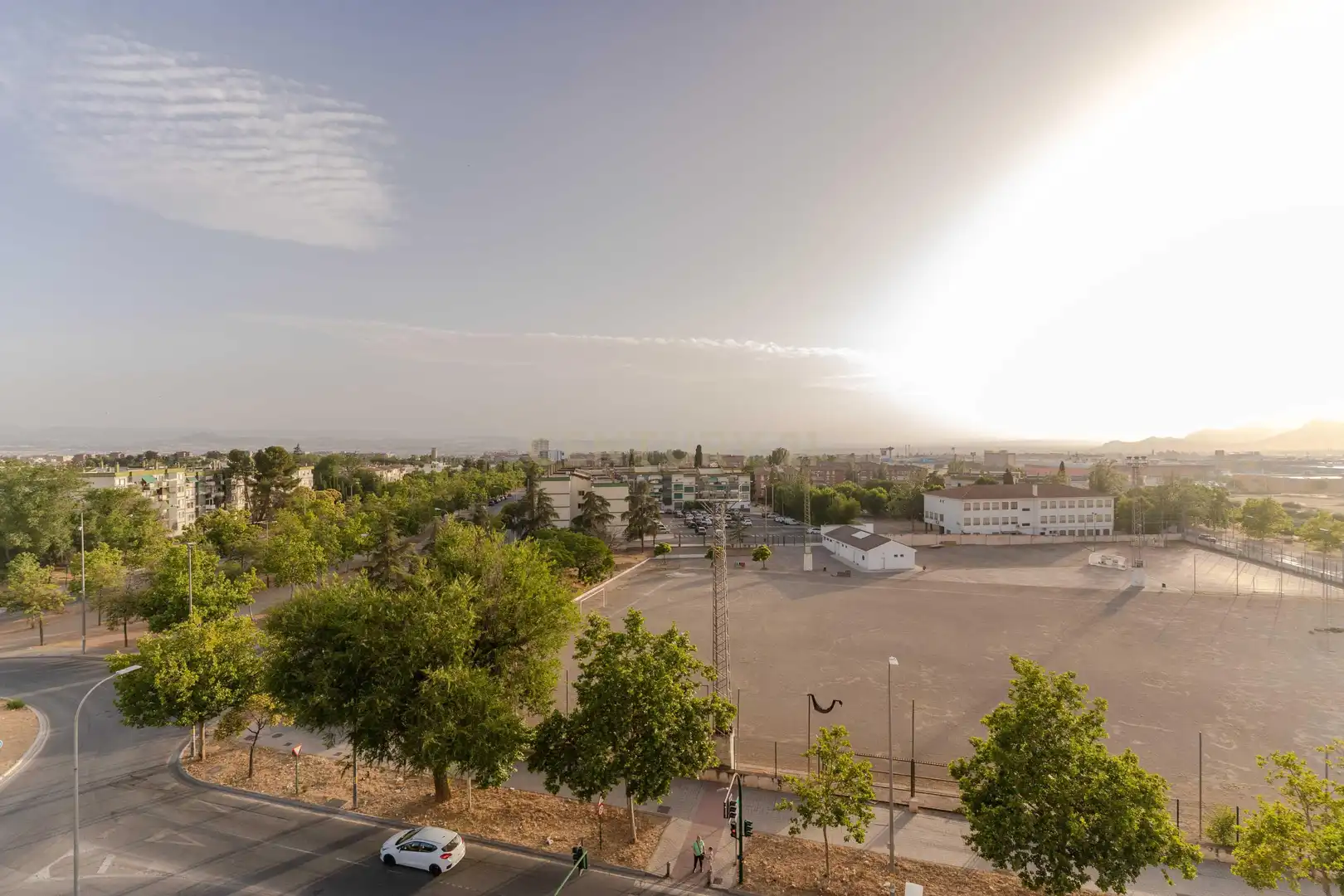 Vista exterior de Apartament en venda en Granada amb Aire condicionat, Traster i Piscina