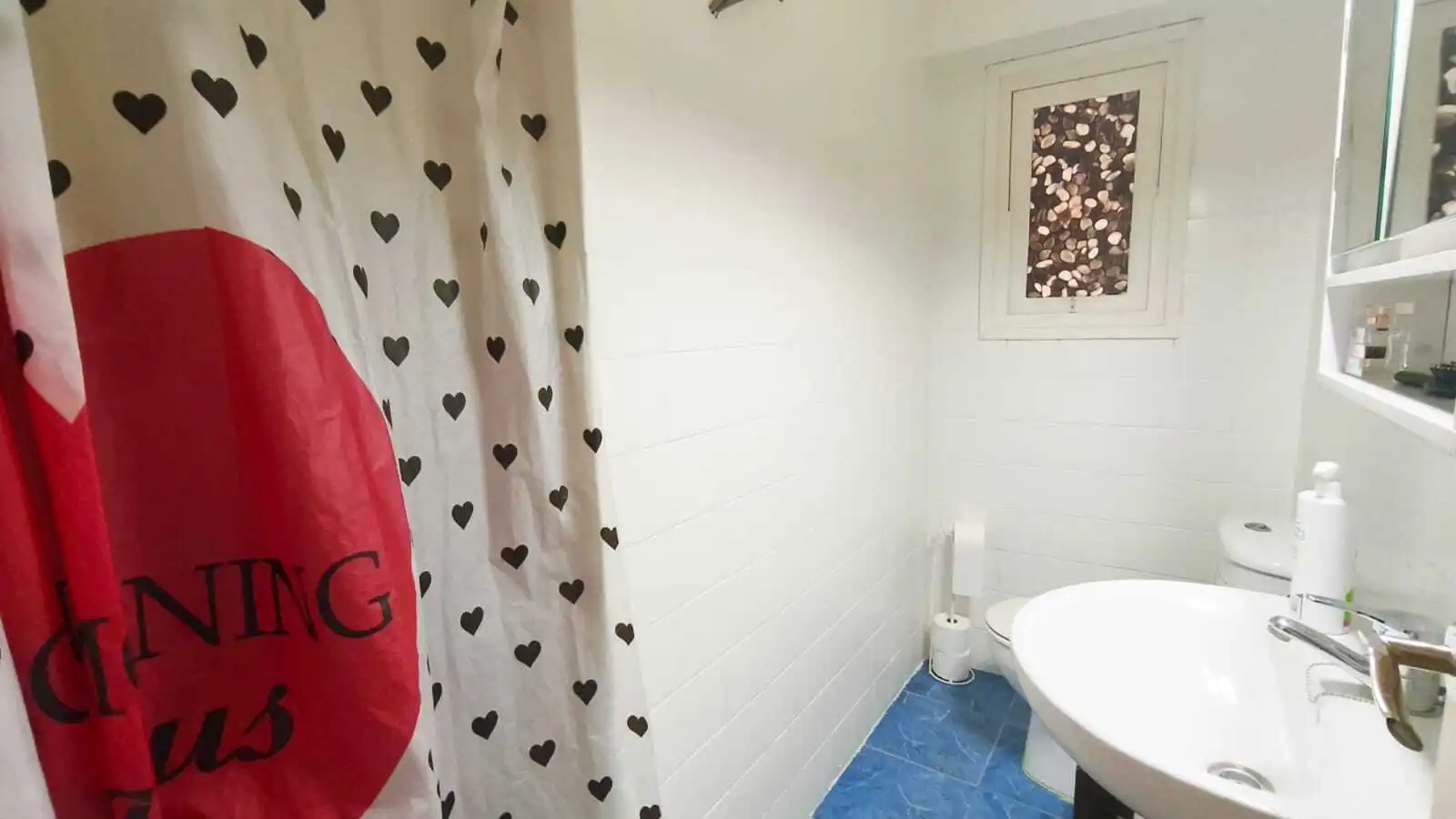 Baño de Piso en venta en Cullera con Terraza y Balcón