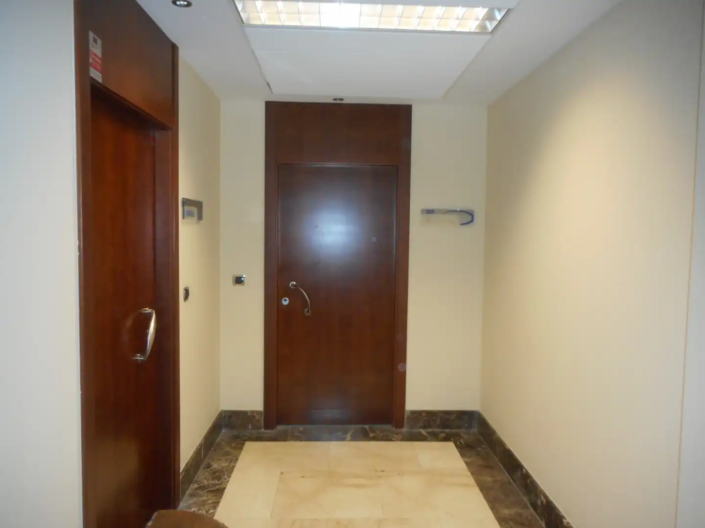 Office for sale in Zamudio  with Alarm