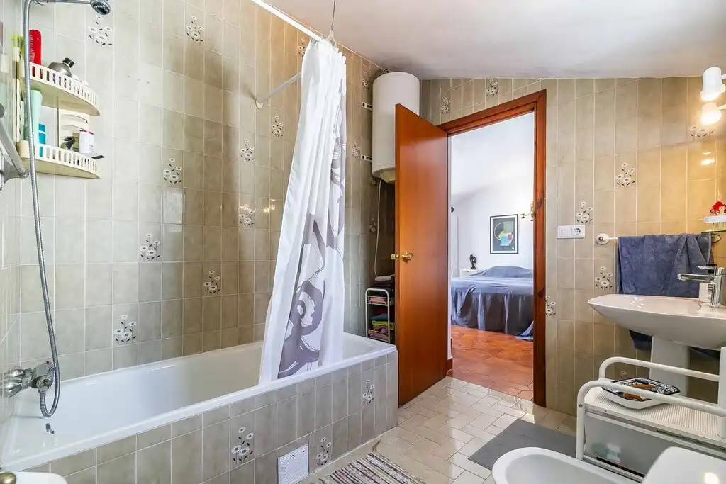 Bany de Casa adosada en venda en Mijas amb Aire condicionat, Terrassa i Moblat