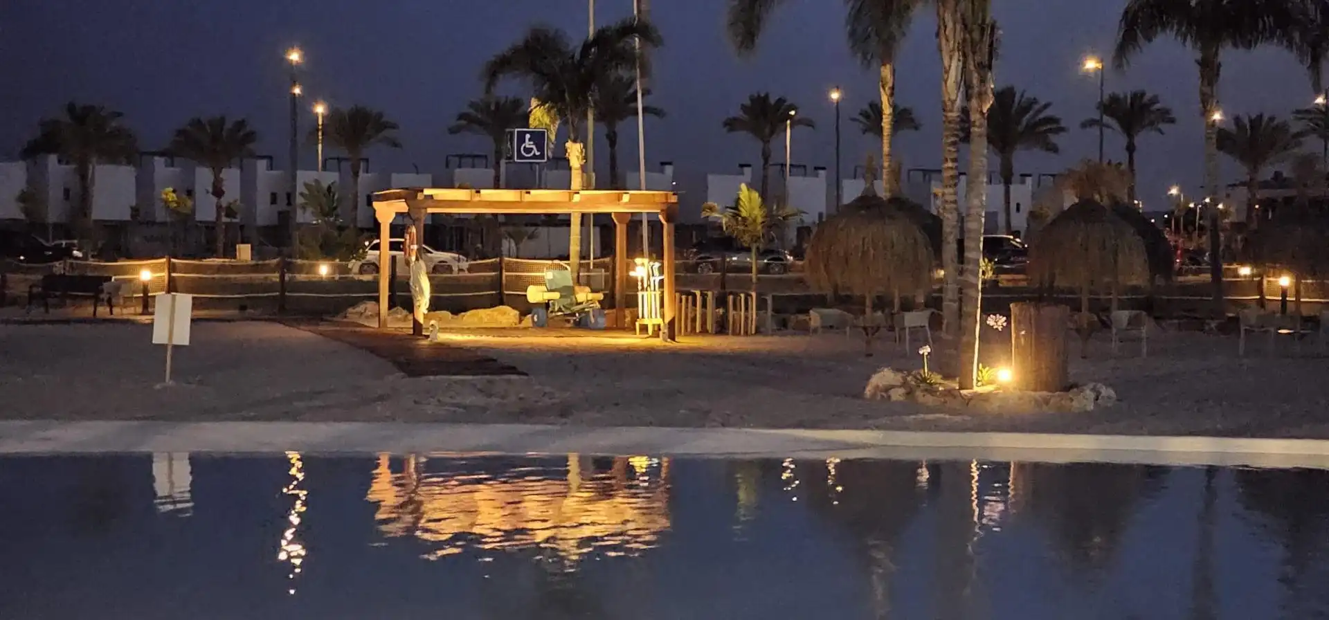 Villa avec piscine à vendre à Avenida MANUEL FRUTOS LLAMAZARES, imagen 16